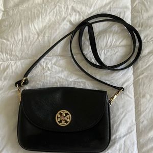 Vintage Tory Burch crossbody bag